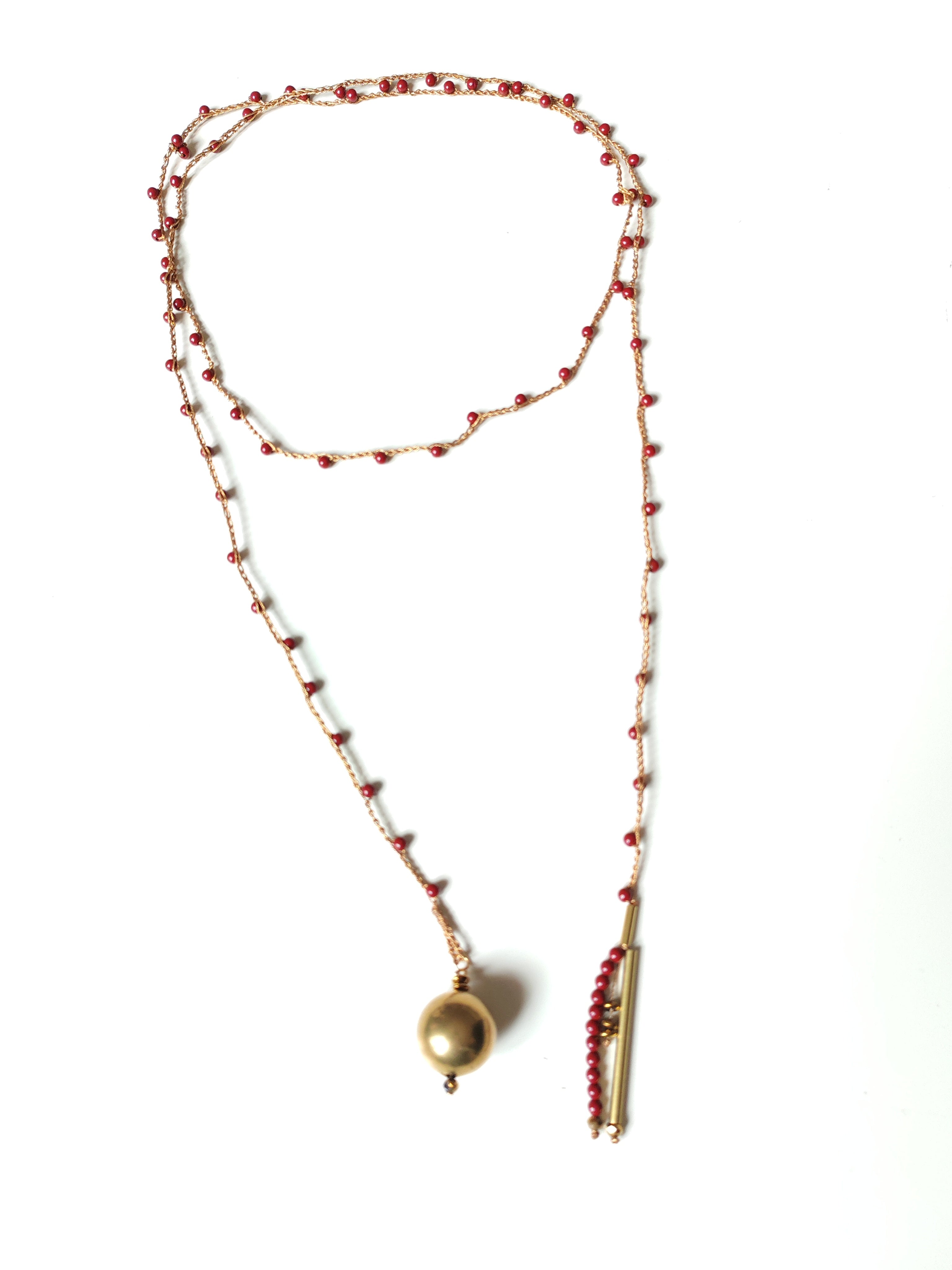 Collana amaranto e ottone