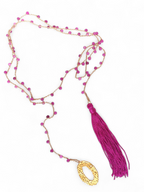 Collana fucsia con nappa