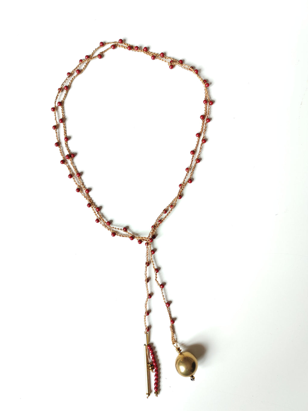 Collana amaranto e ottone