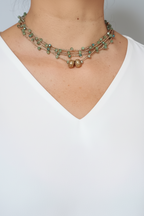Collana lunga con serpente simbolo di cambiamento e rinascita