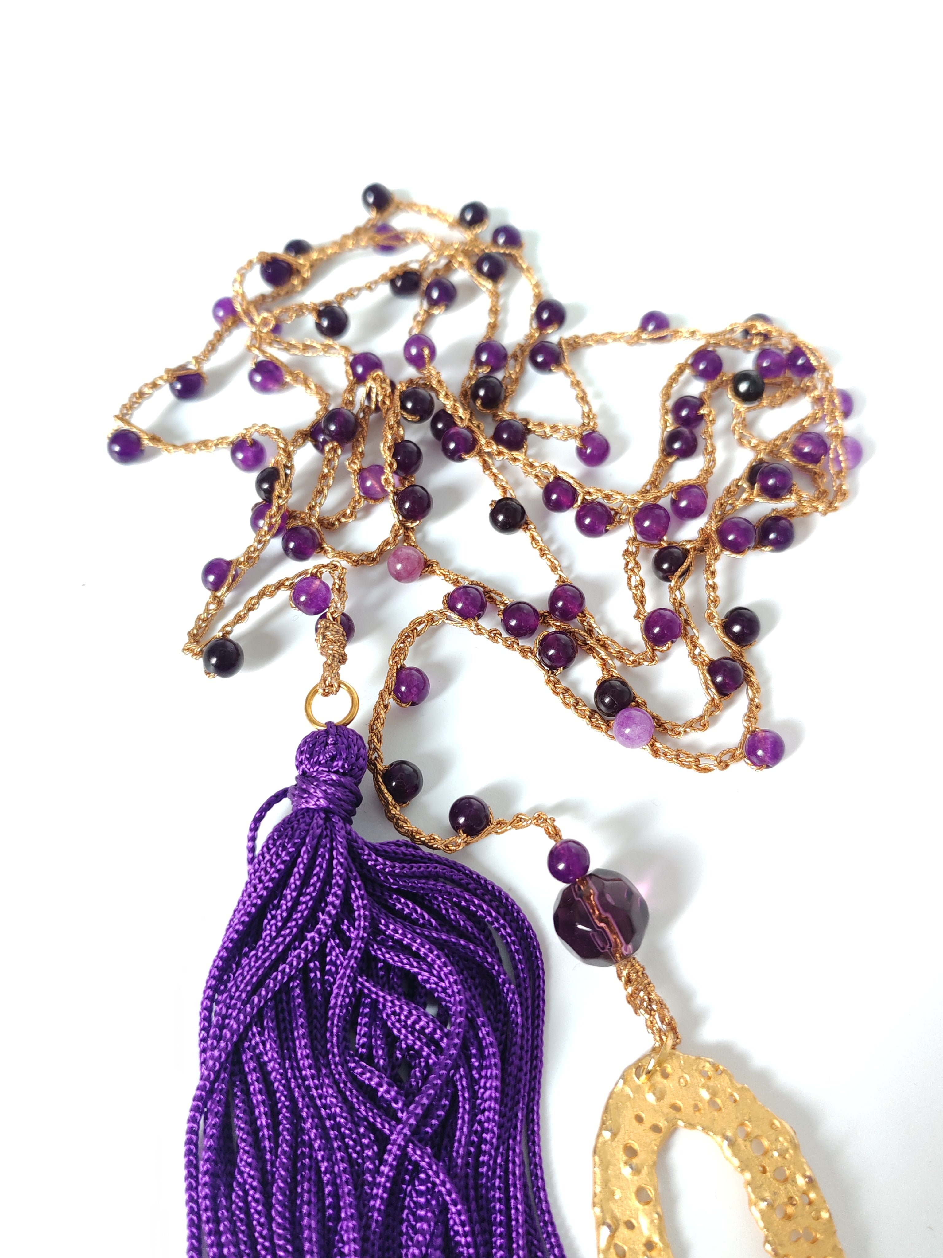 Collana viola ametista e nappa